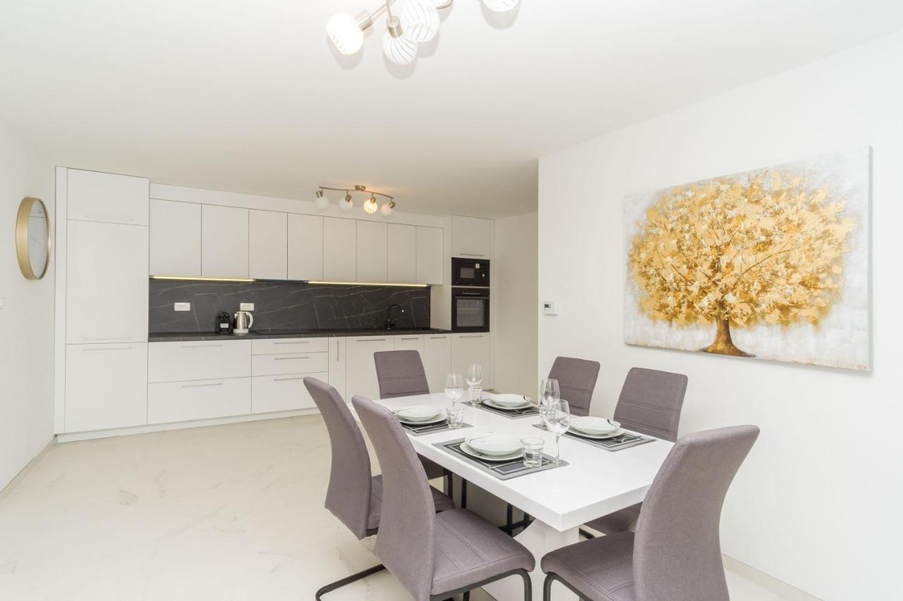 Apartmani Simi - The Sun Crikvenica Bagian luar foto