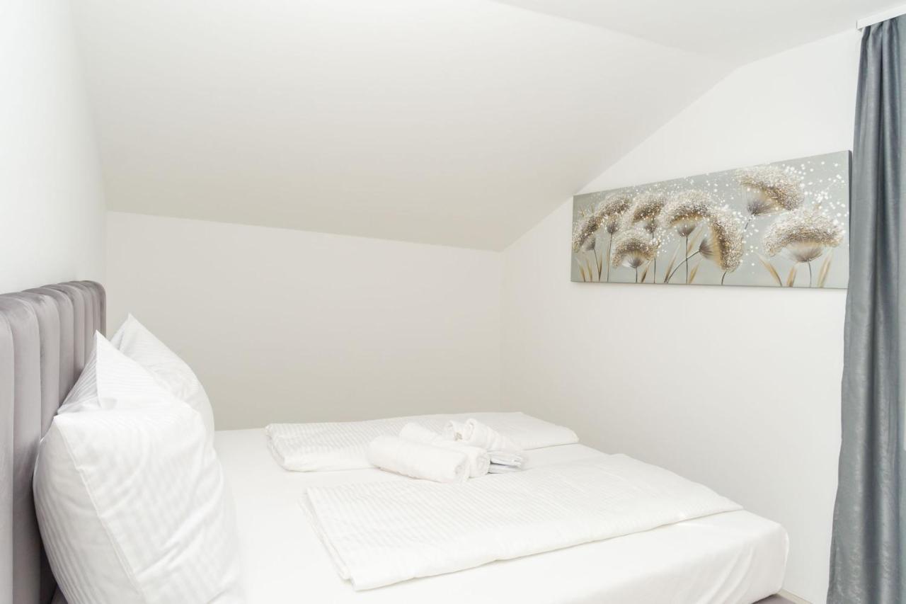 Apartmani Simi - The Sun Crikvenica Bagian luar foto