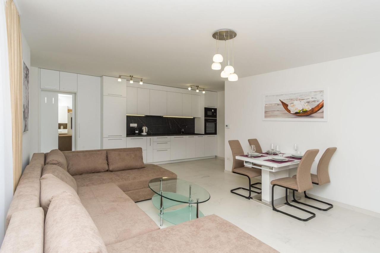 Apartmani Simi - The Sun Crikvenica Bagian luar foto